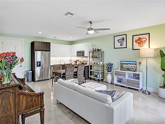 4th image of 3455 NE 5th Ave #5