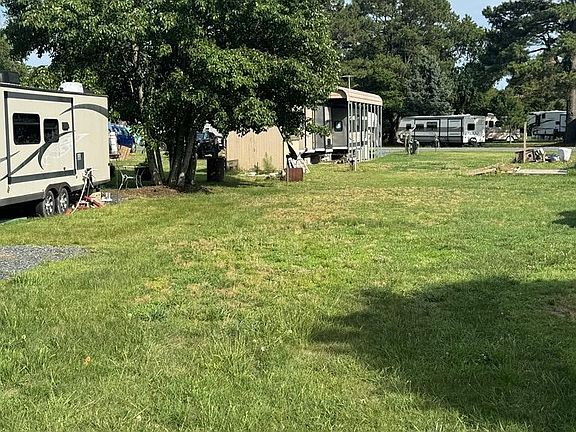 2nd image of 358 Sea Bass Dr