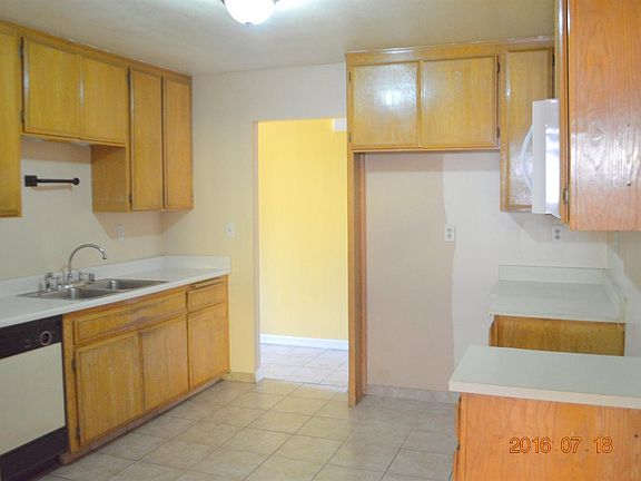 5th image of 10416 Shangri La Ave