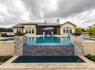 217 S Grand Cru Ln, Fredericksburg, TX 78624
