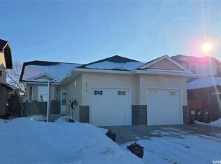 815 Lynd Cres, Saskatoon, SK S7T0C5