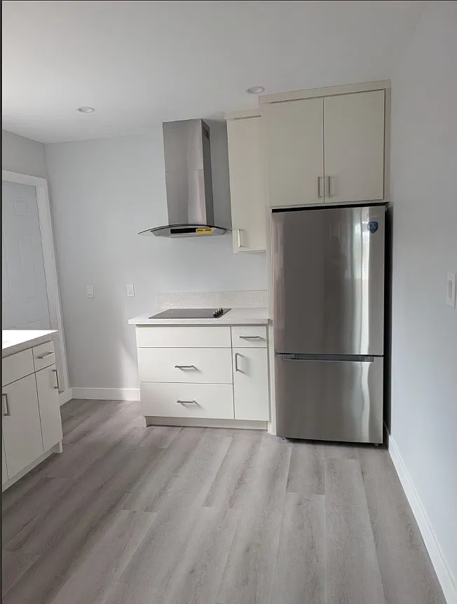 Studio, 325 sqft, $1,700 — Photo 4