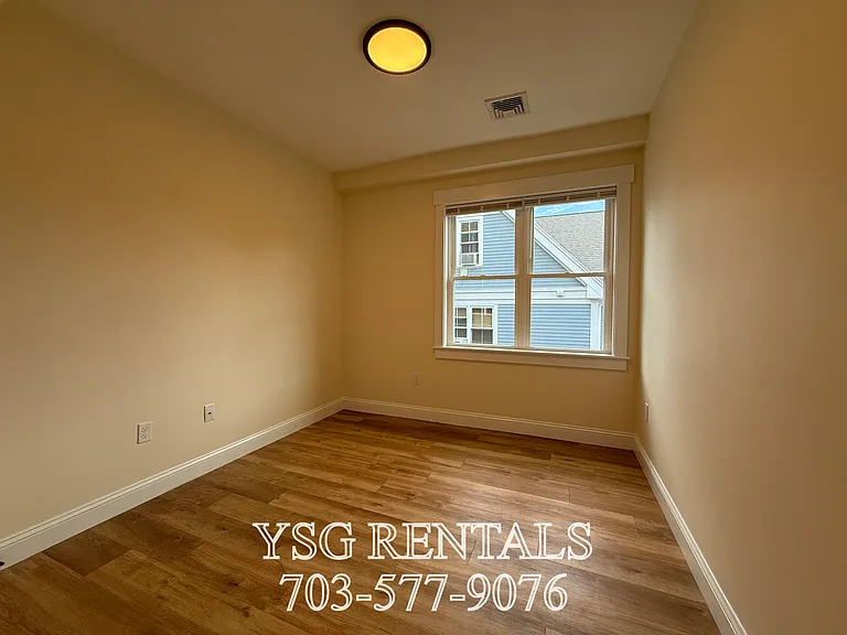 14 Dorr St #2 — Photo 17