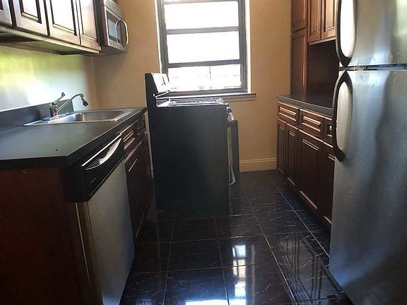 5th image of 6939 Yellowstone Blvd APT 507