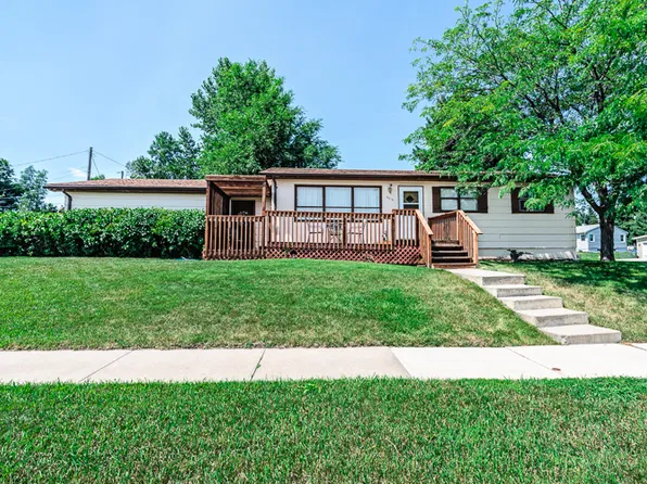 2018 13th Ave, Belle Fourche, SD 57717