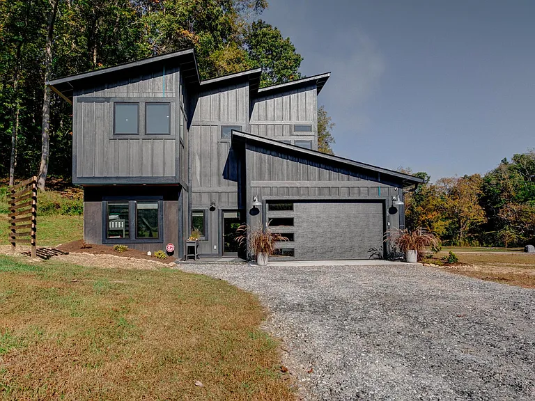 Upper Herron Cove Rd — Photo 2