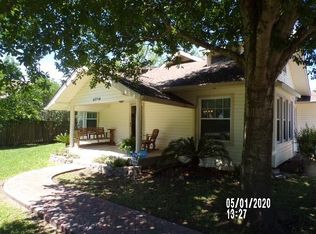 6714 Guyler St, Wallis, TX 77485
