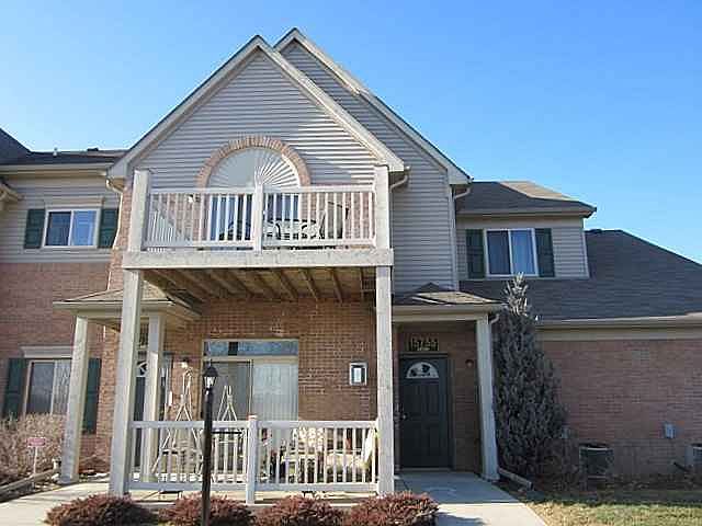 1st image of 15755 Parkway Ln