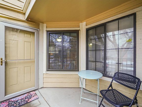3rd image of 970 S Dahlia Street #B