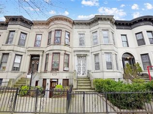 458 Bay Ridge Pkwy, Brooklyn, NY 11209