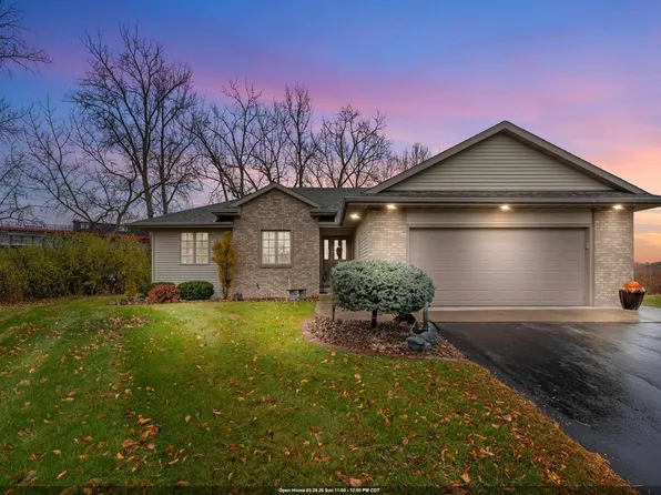 100 Schubert Ln, Fond Du Lac, WI 54935