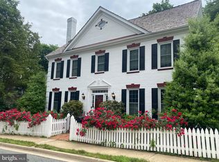 122 Treehaven St, Gaithersburg, MD 20878