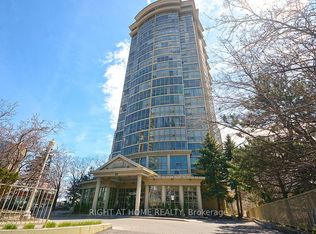50 Eglinton Ave W #1204, Mississauga, ON L5R 3P5