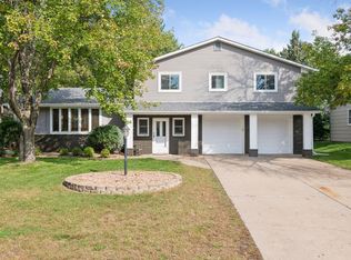 4516 Gilford Dr, Edina, MN 55435