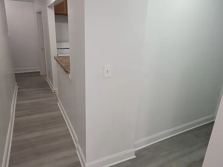 2376 Ryer Ave #B1 — Photo 11