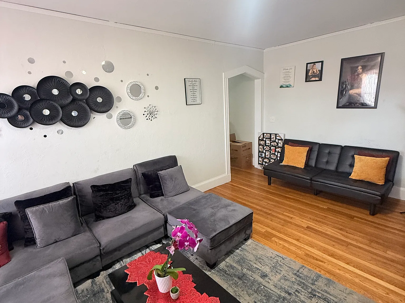 2 bed, 1100 sqft, $2,700 — Photo 4