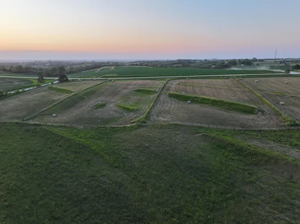 1&2 Chapel Hill Ests, Logan, IA 51546