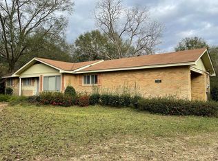 719 Union Rd, Tylertown, MS 39667