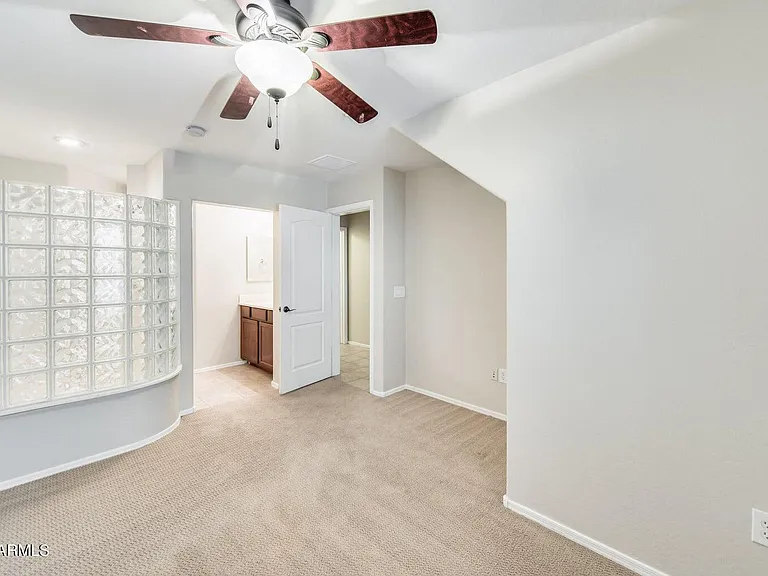 2634 S Alpine Dr — Photo 5