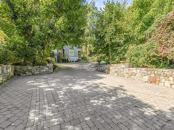 4th image of 34 Rutland Drive