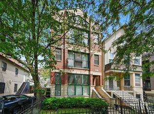 3353 N Kenmore Ave #1, Chicago, IL 60657