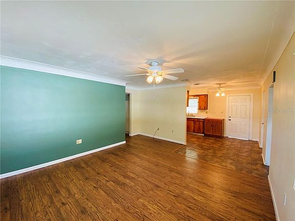 3rd image of 1025 31st St NW