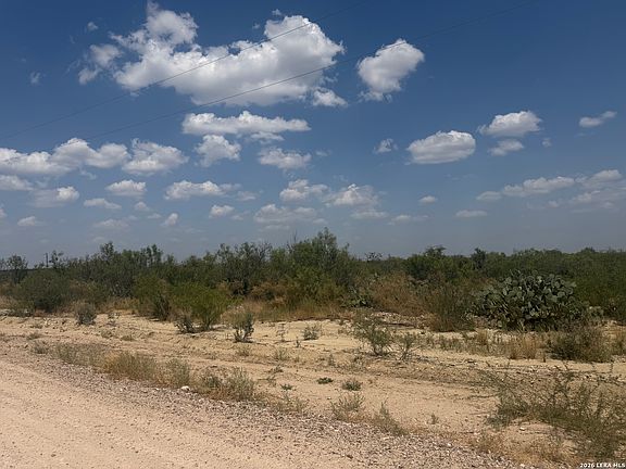 3rd image of 606 Ranchero LOT 9