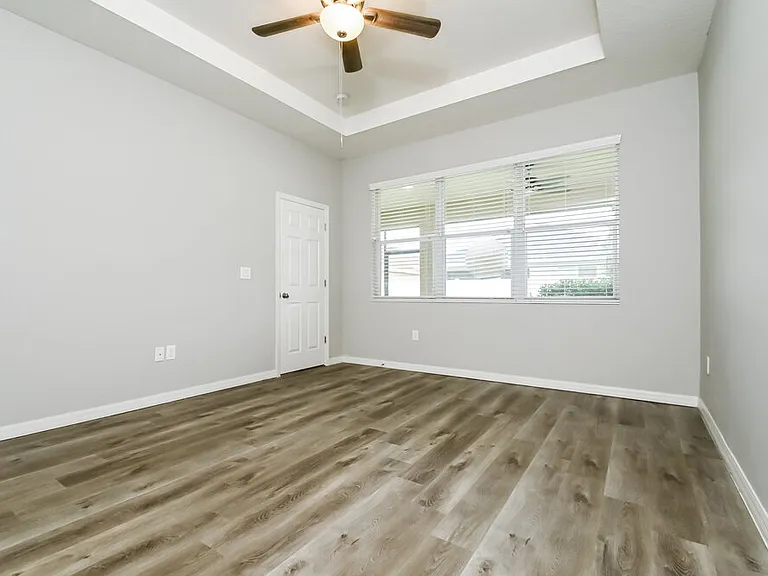 8204 Belle Grove Ct — Photo 9