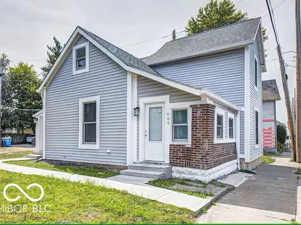 950-952 N California St, Indianapolis, IN 46202