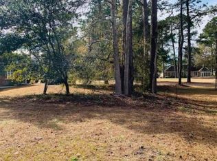 6 Golf View Ct, Pawleys Island, SC 29585