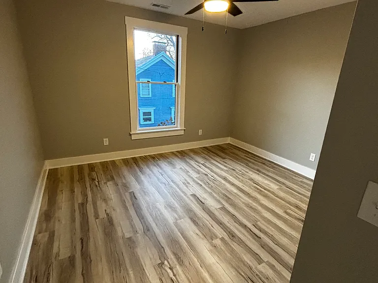 915 Garden St #915 — Photo 16
