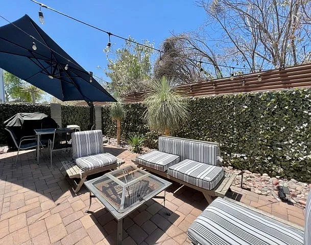 4412 N 27th Way — Photo 7