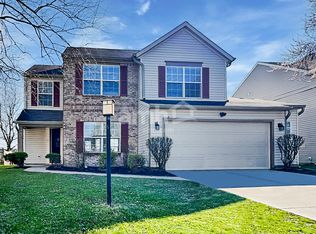 3207 Creekshore Dr, Indianapolis, IN 46268