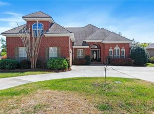8718 Lake View Dr, Fairhope, AL 36532
