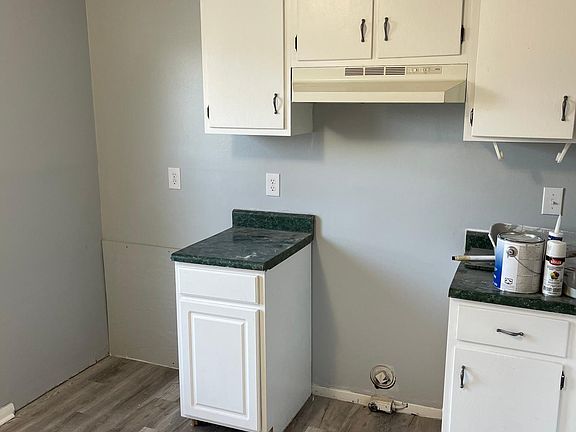 5th image of 4035 Briarbush Dr
