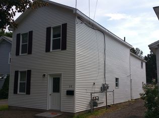 30 Syracuse St #1, Baldwinsville, NY 13027