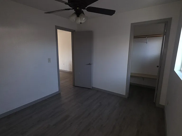 2015 N 25th Pl #6 — Photo 6