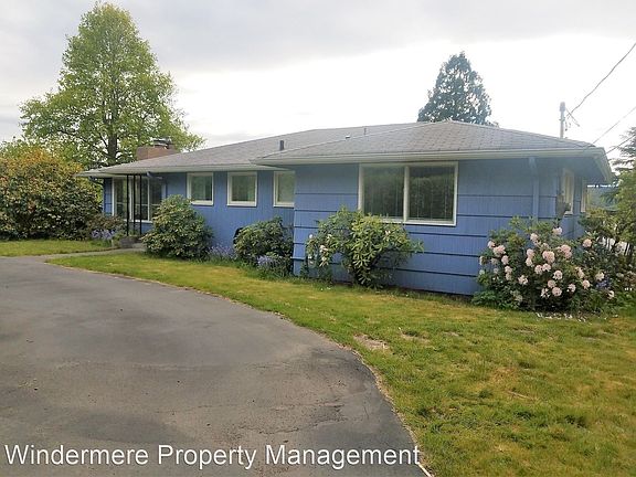 2nd image of 9403 Tracyton Blvd NW