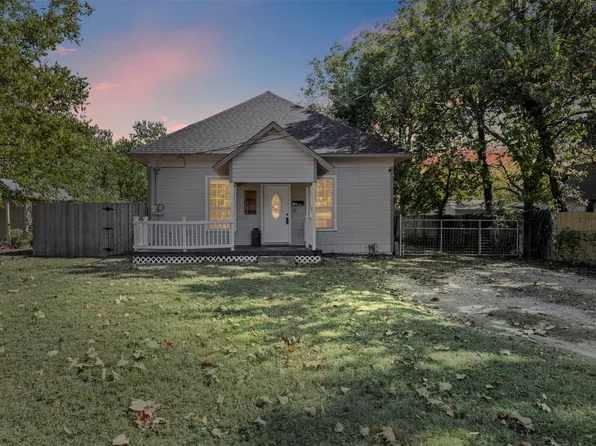 304 Dunn St, Waxahachie, TX 75165