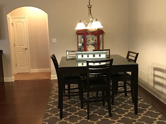 4th image of 126 Meadow Land Dr