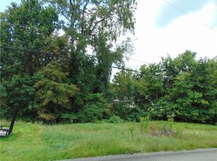 1021 Monongahela St, Belle Vernon, PA 15012