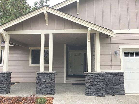 2nd image of 130 Camano Ln