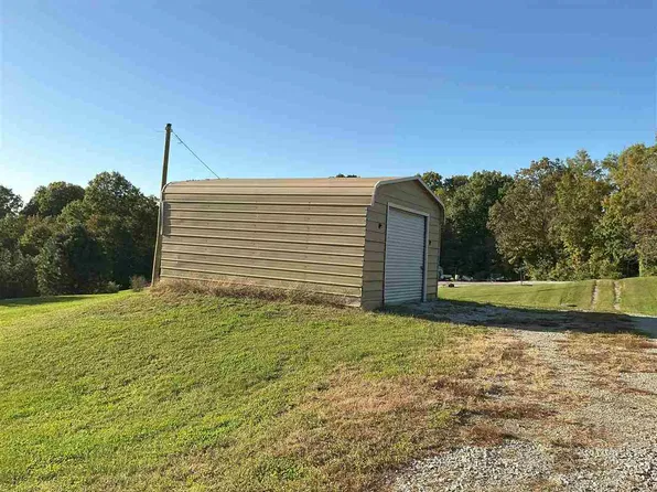 3399 W Snake Hill Rd, Liberty, IN 47353