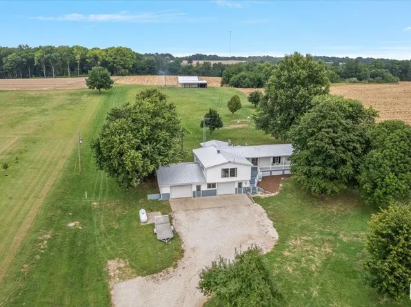 38246 County Highway 2, Griggsville, IL 62340