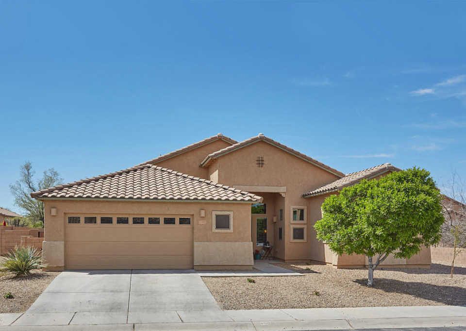 1st image of 11083 W Caracara Dr