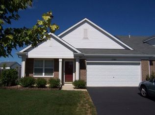 1289 Cape Cod Ln, Hampshire, IL 60140