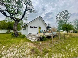 2230 Weil Rd, Marion, TX 78124