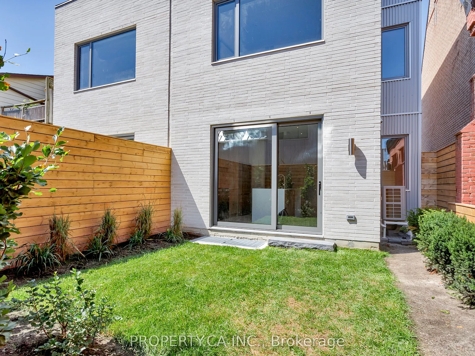 4 bed, $6,195 — Photo 4