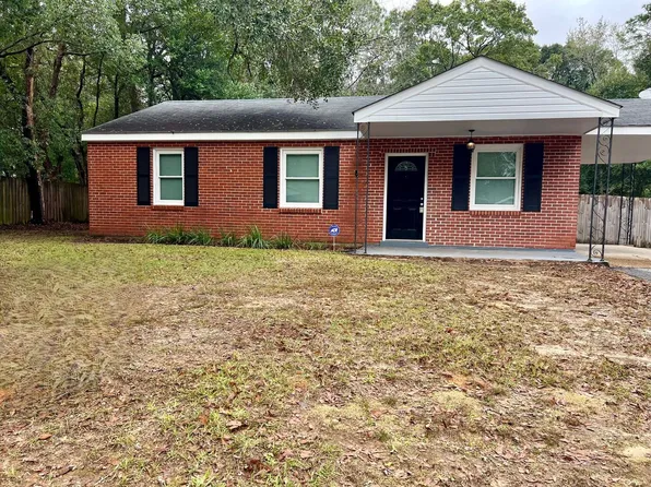 4654 Cottonwood Dr, Mobile, AL 36608