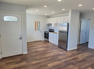 Fairfax Dr, Pella, IA 50219